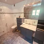 Hébergement de vacances With Scenic Valley & Mountain Views *