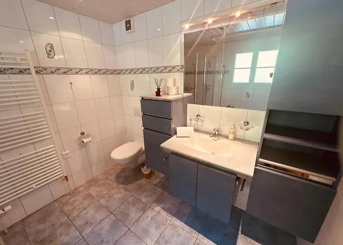 Feriehus With Scenic Valley & Mountain Views *