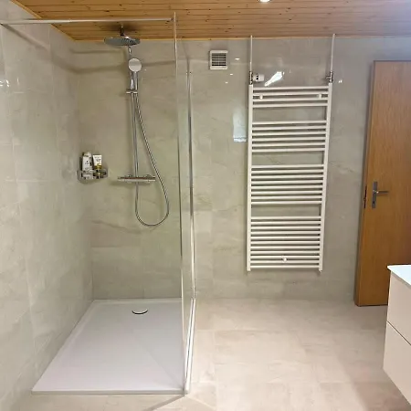 With Scenic Valley & Mountain Views 펜션